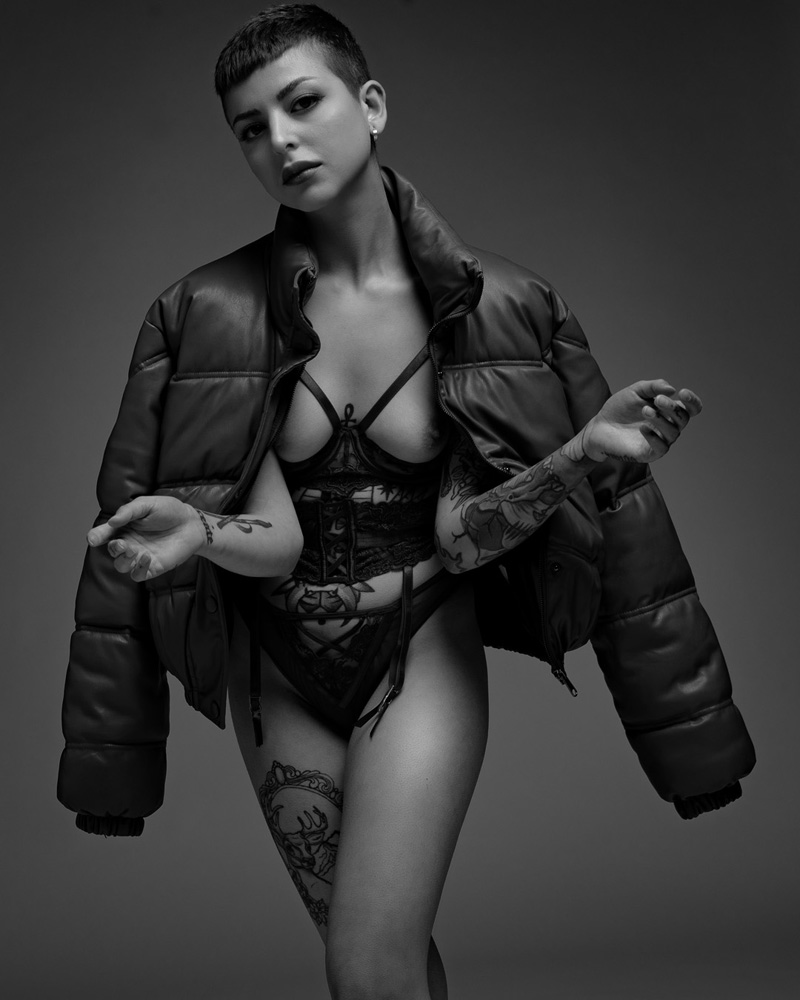 studio beauty fashion portrait